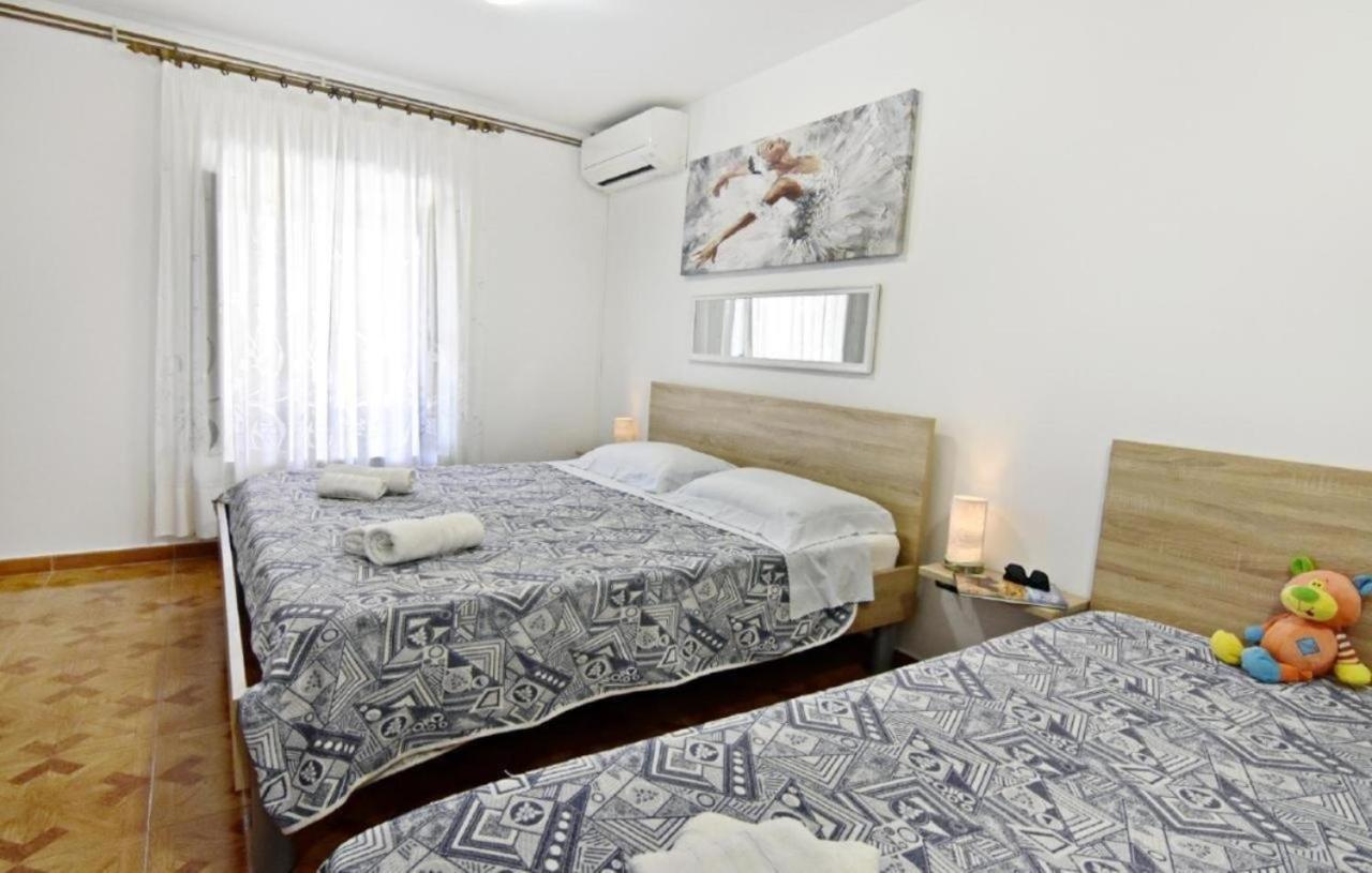 Apartmenst Saban 1709 Murine Extérieur photo